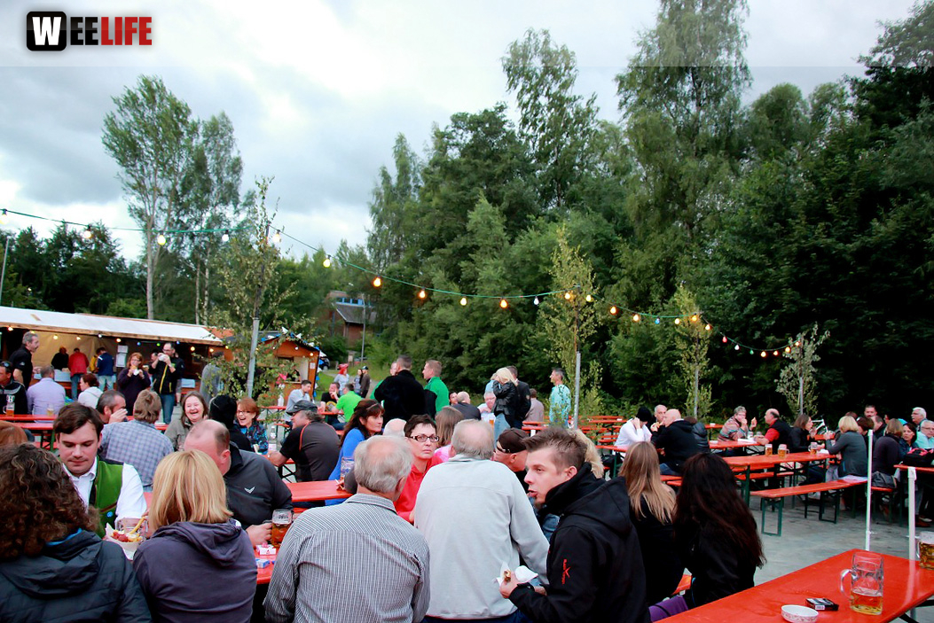 Sportfest FC Wiesla mit der Partyband Obacht