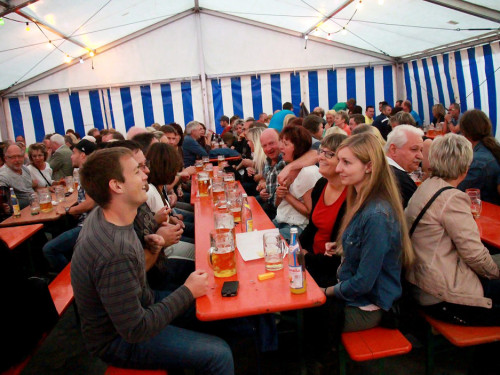 Sportfest FC Wiesla mit der Partyband Obacht – Foto 50
