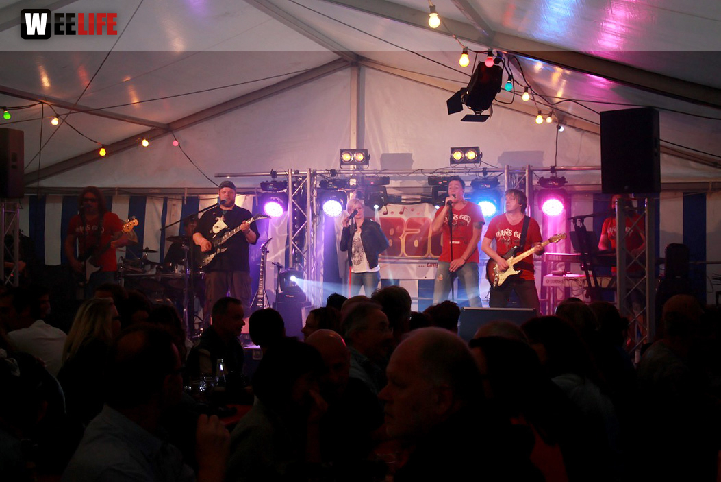 Sportfest FC Wiesla mit der Partyband Obacht
