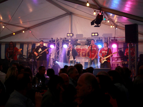 Sportfest FC Wiesla mit der Partyband Obacht – Foto 61