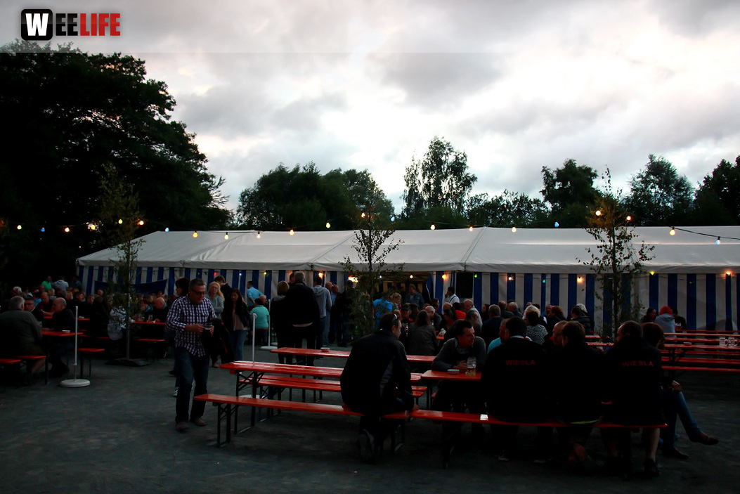 Sportfest FC Wiesla mit der Partyband Obacht