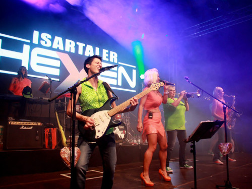 103. Hofer Volksfest Tag der Sparkasse mit Isertaler Hexen – Foto 17
