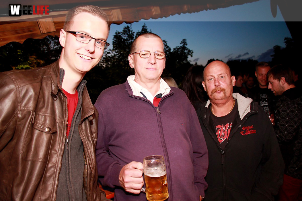 103. Hofer Volksfest Tag der Sparkasse mit Isertaler Hexen