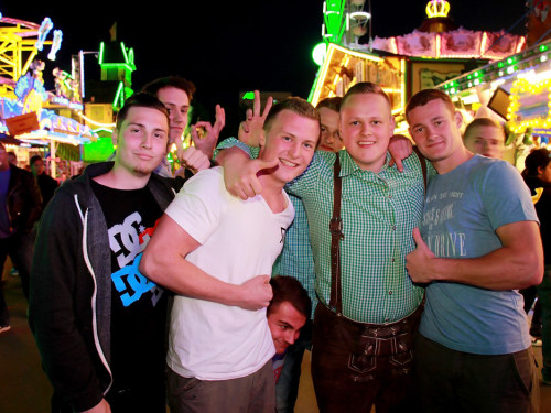 103. Hofer Volksfest Tag der Sparkasse mit Isertaler Hexen – Foto 55