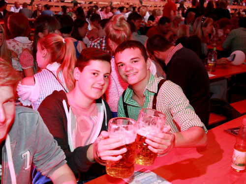 103. Hofer Volksfest 8.Tag mit den Biba u. die Butzemänner – Foto 3