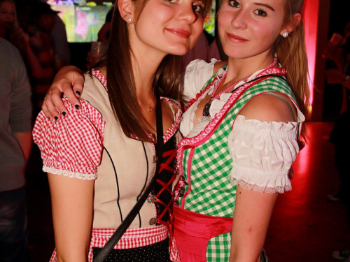 Après Festzeltparty – Foto 2