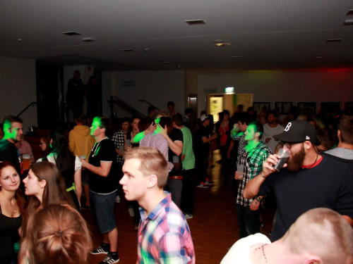 Après Festzeltparty – Foto 4