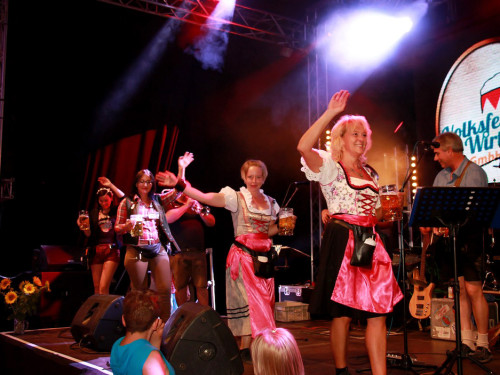 103. Hofer Volksfest 10.Tag Auszug der Bedienungen – Foto 9
