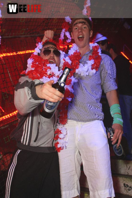 KIEZ PARTY