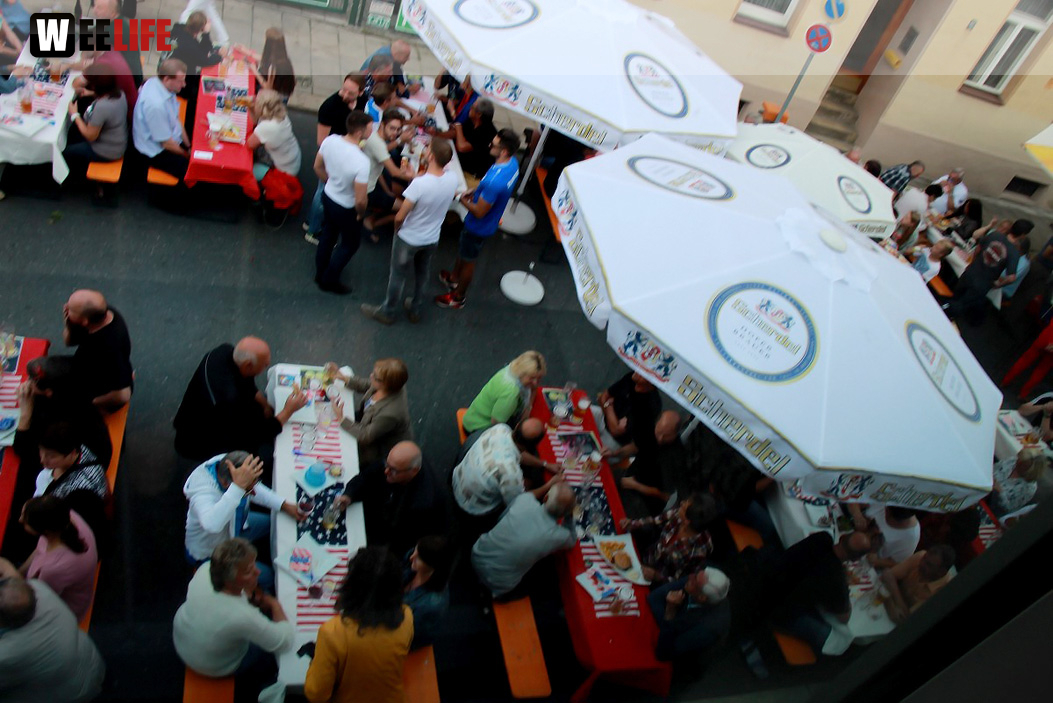 Straßenfest mit The Crown Jewels