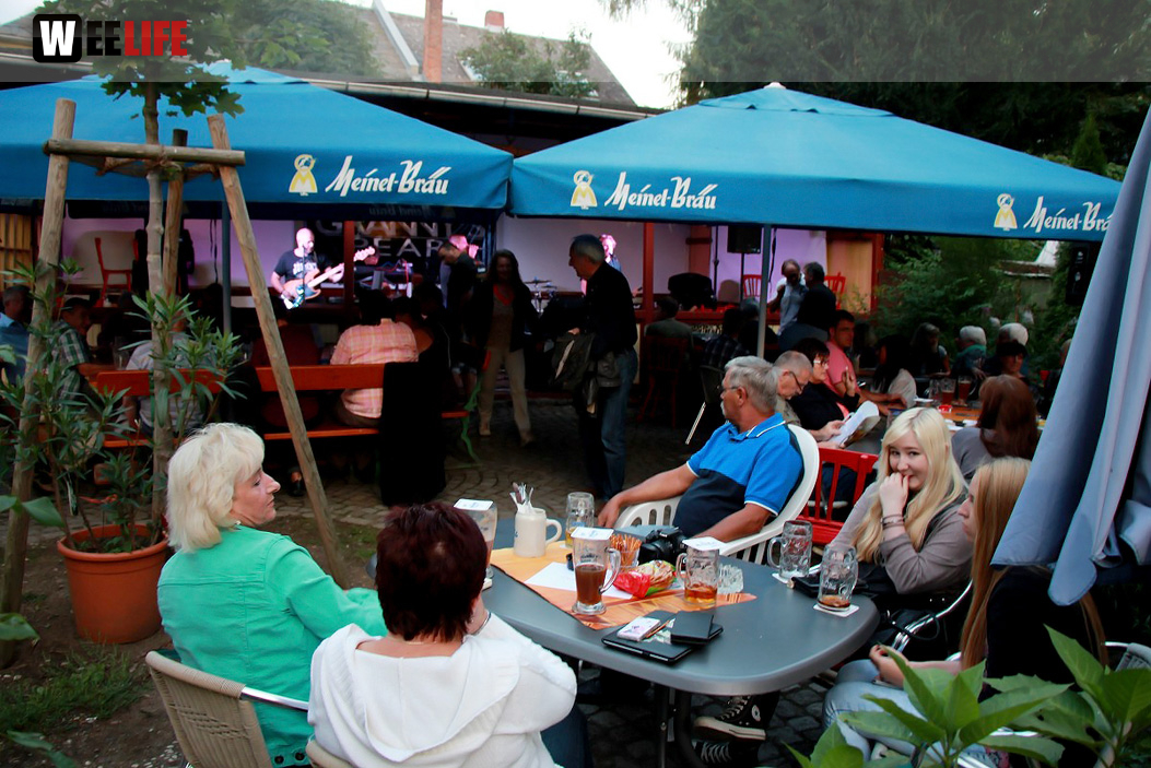 Granny\'s Pearl im Biergarten