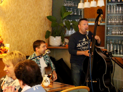 Konzert ROCK\'N\' ROLL IM CAFE VALENTIN – Foto 16