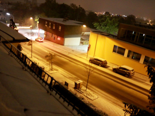 1. Schnee Hof im Herbst – Foto 4