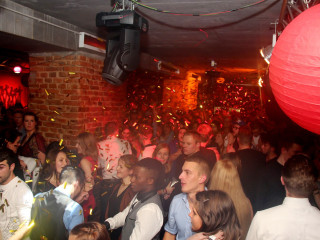 Foto 150338 im Album