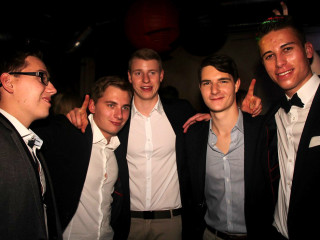 Foto 150340 im Album