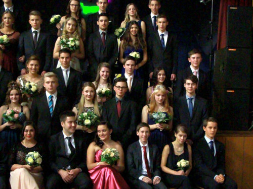TS Swing Abschlussball Gymnasium Selb mit Pina Colada – Foto 8
