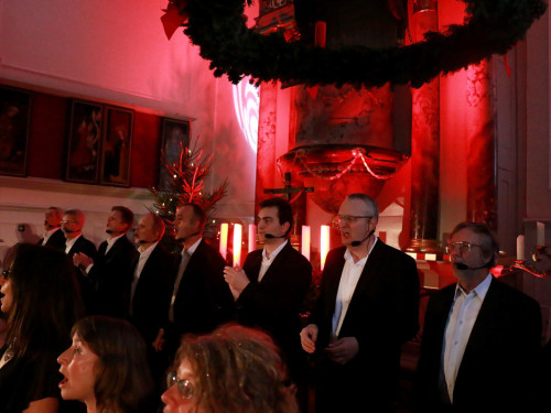 Gospelweihnacht Samstag mit Joy in Belief – Foto 22