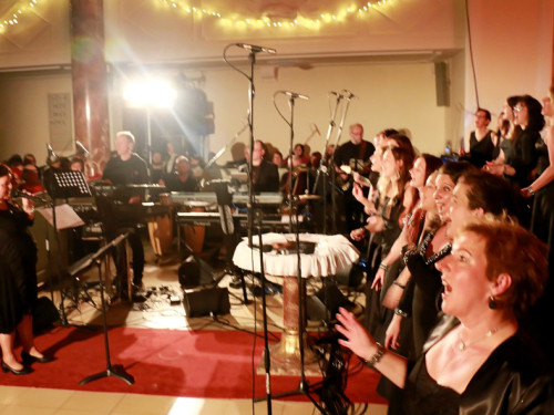Gospelweihnacht Samstag mit Joy in Belief – Foto 30