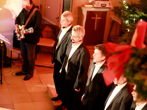 Gospelweihnacht Samstag mit Joy in Belief – Foto 48
