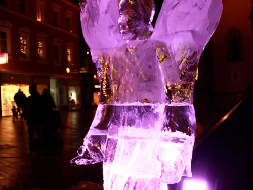Hofer Weihnachtswelt Eis-Schnitzer – Foto 4