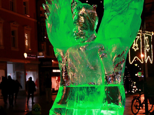 Hofer Weihnachtswelt Eis-Schnitzer – Foto 19