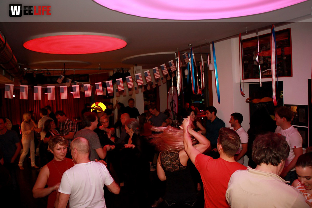 SALSA NEUJAHR PARTY