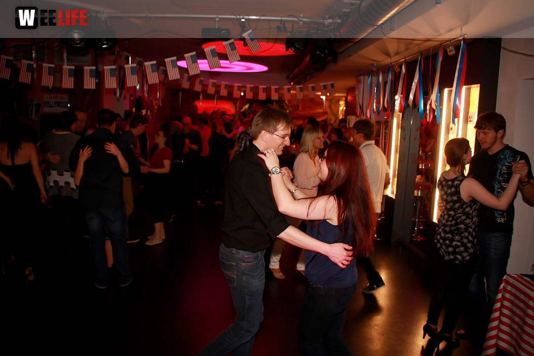 SALSA NEUJAHR PARTY