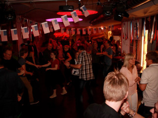 Foto 156018 im Album