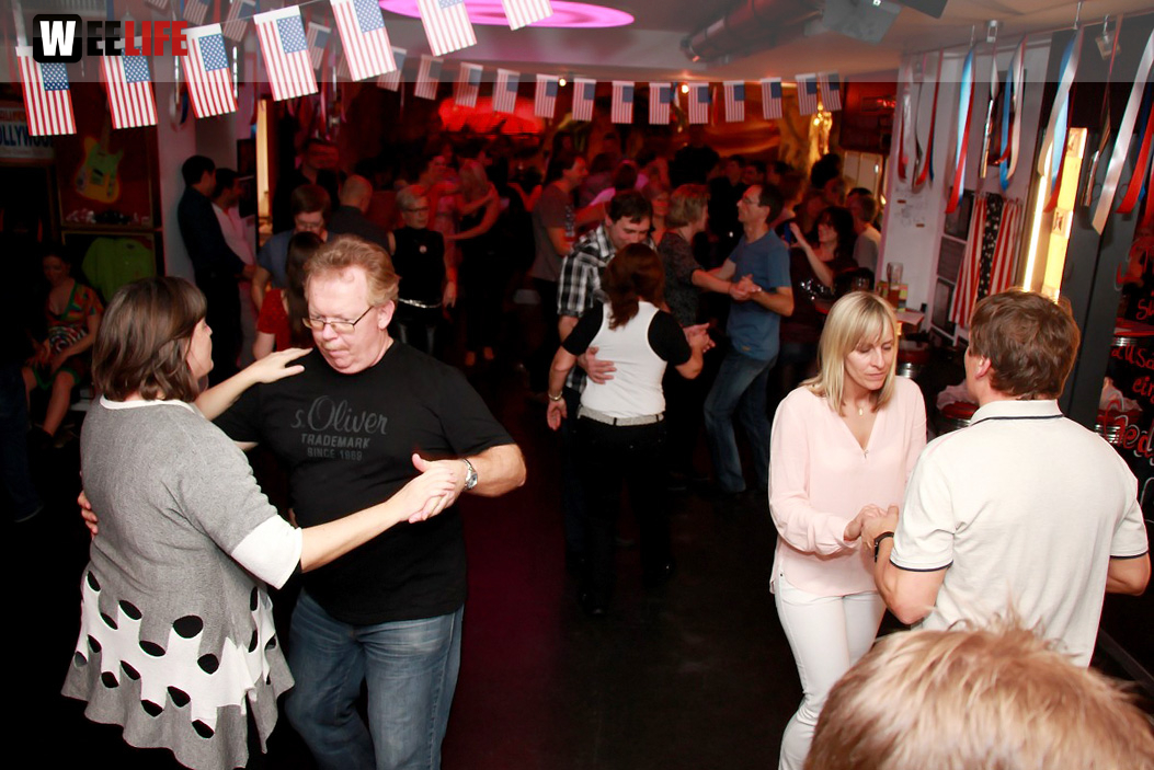 SALSA NEUJAHR PARTY