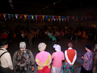Foto 156068 im Album