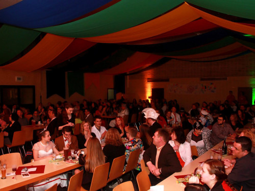 Töpen Tanzt mit Ost West Express – Foto 119