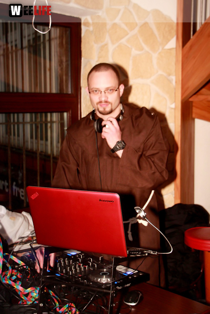 Faschings-Kehraus mit DJ T-Mo
