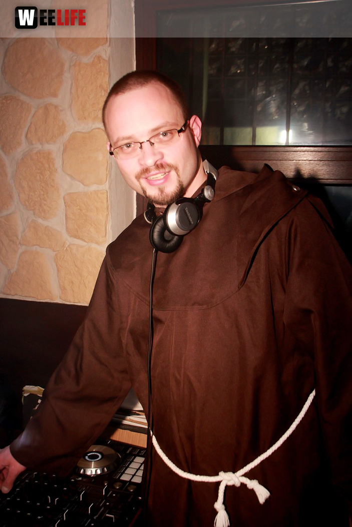 Faschings-Kehraus mit DJ T-Mo