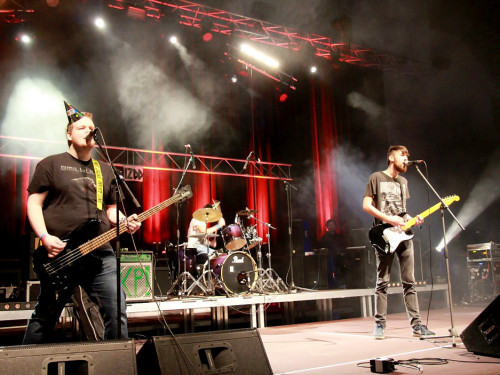 Your Stage 2 Bühne 1 – Foto 4