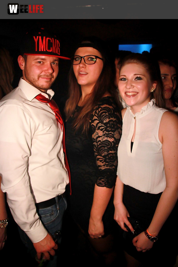 Black Base mit DJs Baxter, Sickboy