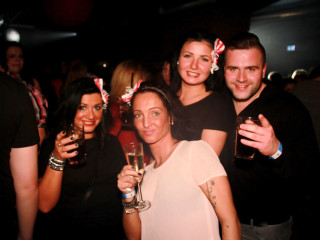 Foto 159045 im Album