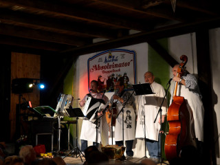 Foto 159464 im Album