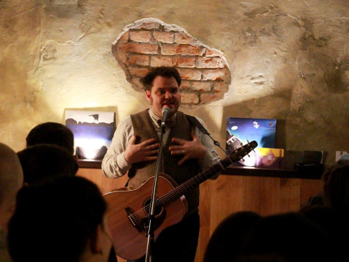 Konzert IN.DIE.musiks Gegen den Strom #2 Svavar Knutur – Foto 22