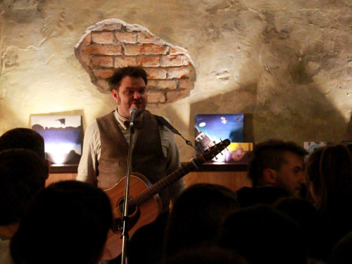 Konzert IN.DIE.musiks Gegen den Strom #2 Svavar Knutur – Foto 24