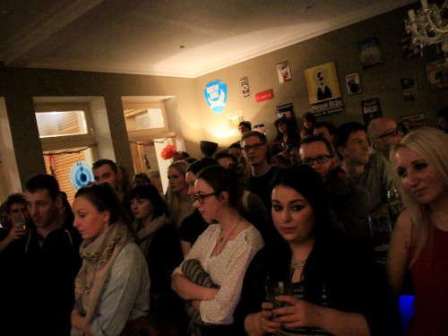 Konzert IN.DIE.musiks Gegen den Strom #2 Svavar Knutur – Foto 34