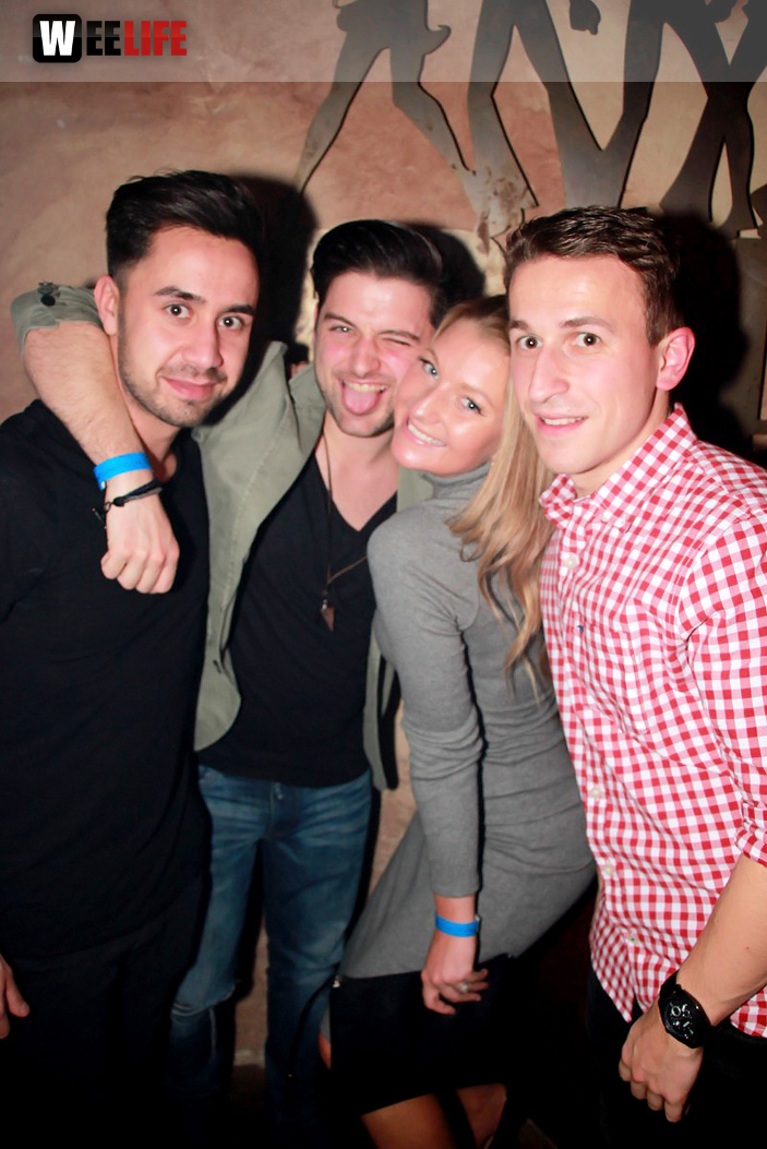 Black Base mit DJs DeeOh, Morrison