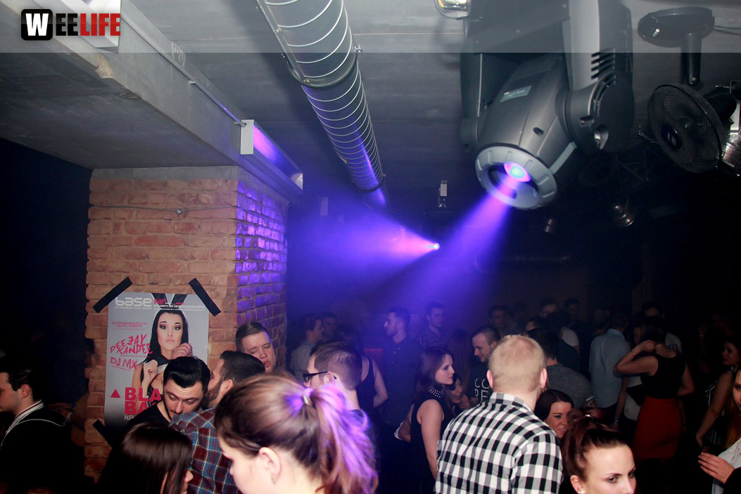 Black Base mit DJs DeeOh, Morrison