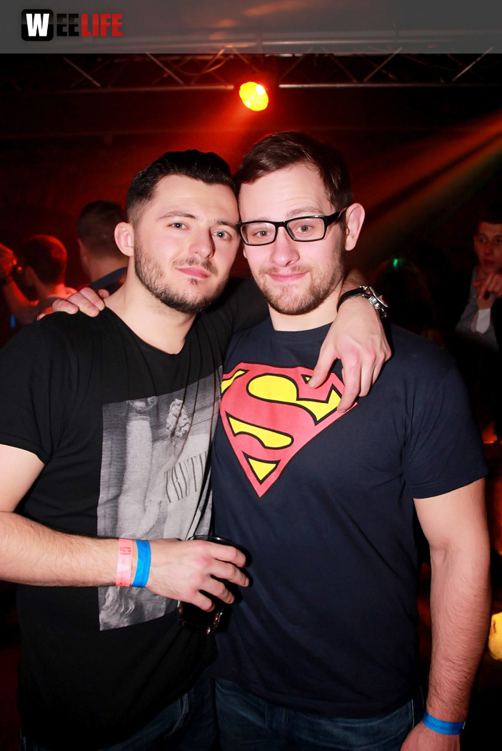 Black Base mit DJs DeeOh, Morrison