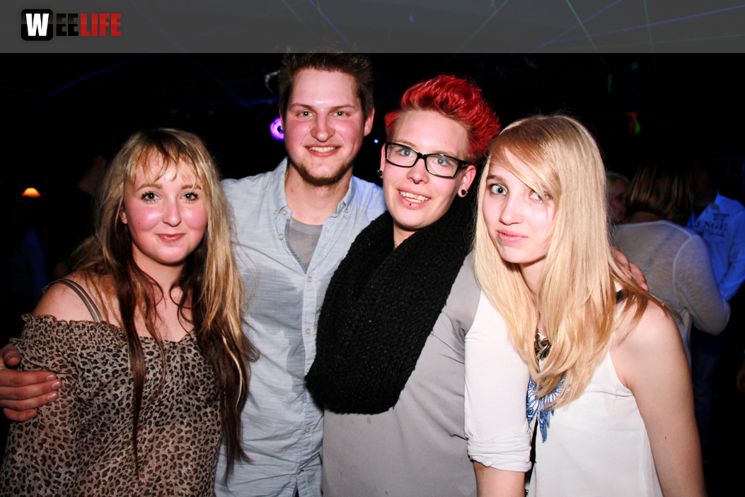 UV Schwarzlicht Party