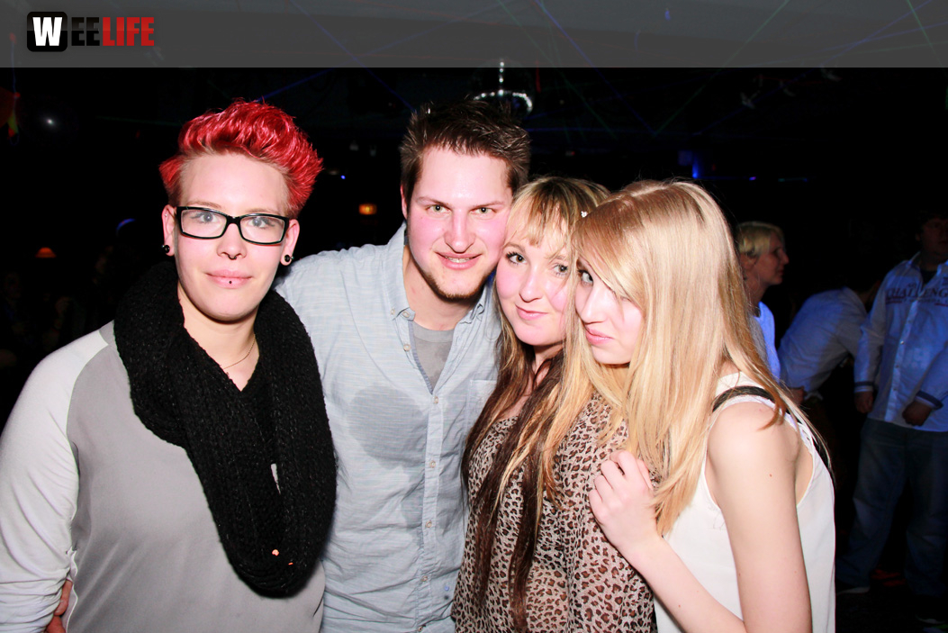 UV Schwarzlicht Party