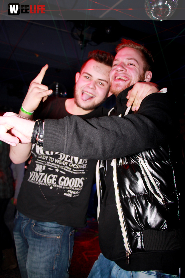 UV Schwarzlicht Party