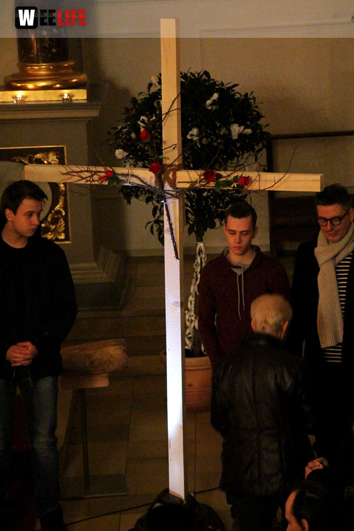 Osternachtsgottesdienst mit OSterfeuer im Park