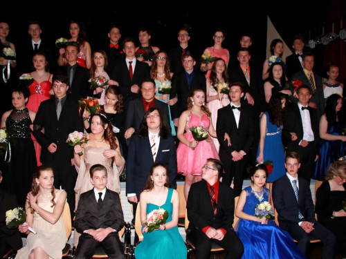 Abschlussball April Hofecker Münster Mittelschule Oberkotzau – Foto 2