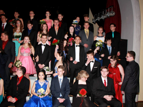 Abschlussball April Hofecker Münster Mittelschule Oberkotzau – Foto 3