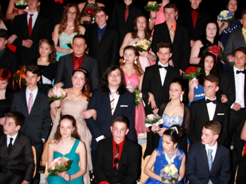 Abschlussball April Hofecker Münster Mittelschule Oberkotzau – Foto 6